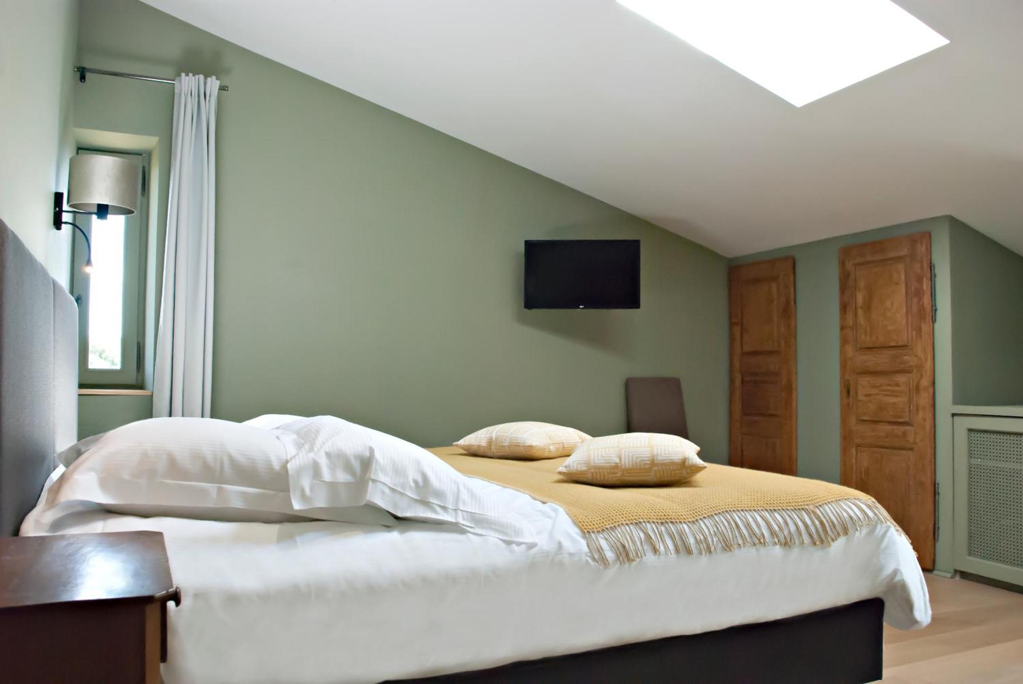 Chartreuse De Mougeres - Caux Pezenas Bed & Breakfast Exterior photo